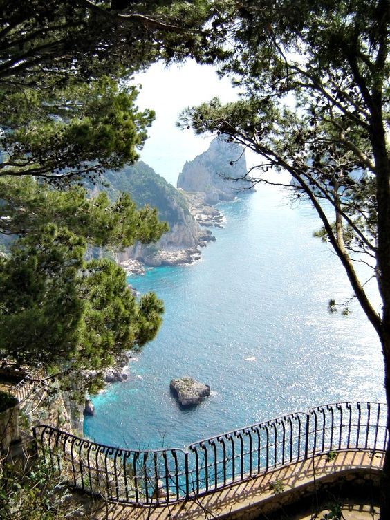 Capri & the Amalfi Coast