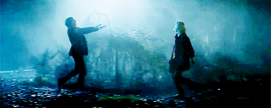 [Image: tumblr_pg1ldpj0eP1xn9ei5o1_540.gif]