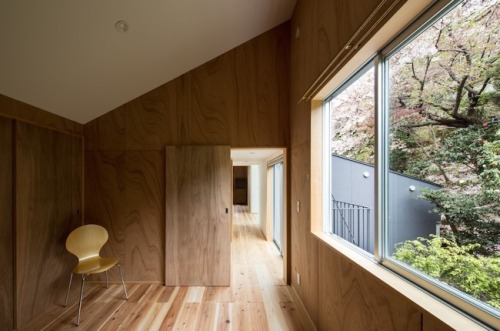 architags:TOFU architects. Ta House.Japan. photos: Sasano...