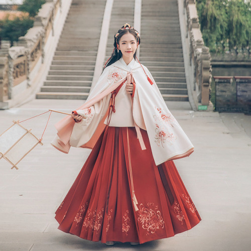 hanfugallery:Chinese hanfu by 汉尚华莲