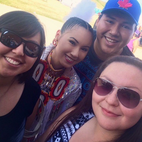 amileinmymoccs:Happy Indigenous Peoples Day 