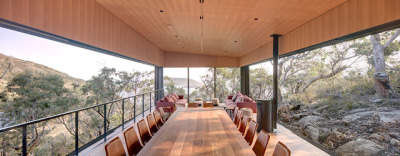 Three Capes Track Lodges / Andrew Burns Architectureph: