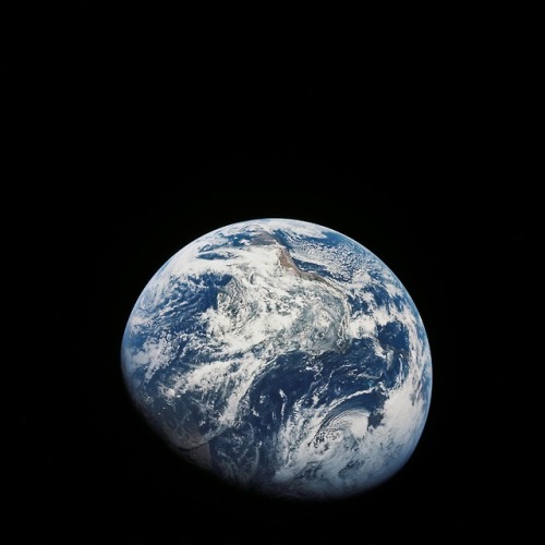 space-pics:A striking view from the Apollo 8 spacecraft...