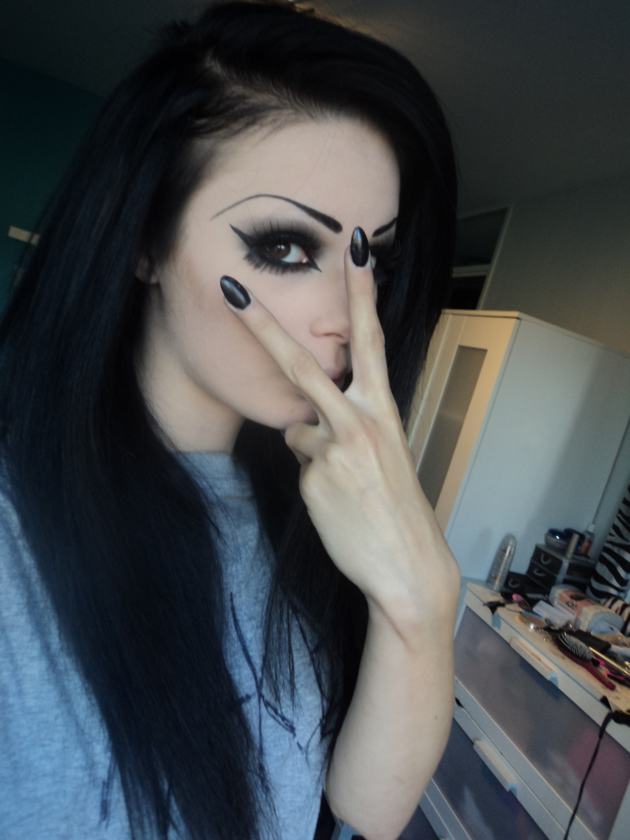 Goth Girl Selfies