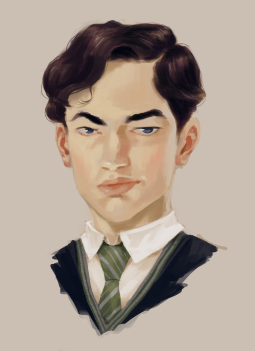 tom riddle jr on Tumblr