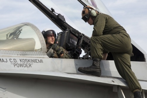 VMFA 312 Powder Cockpit Pilot Canopy