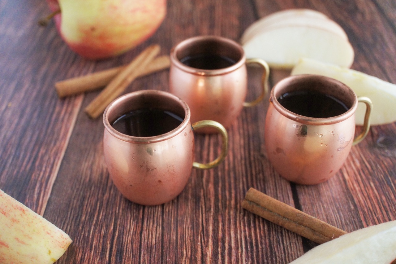 apple-cider-moscow-mule-shots