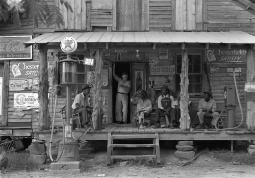 historium:Country store on a dirt road in Gordonton, North...