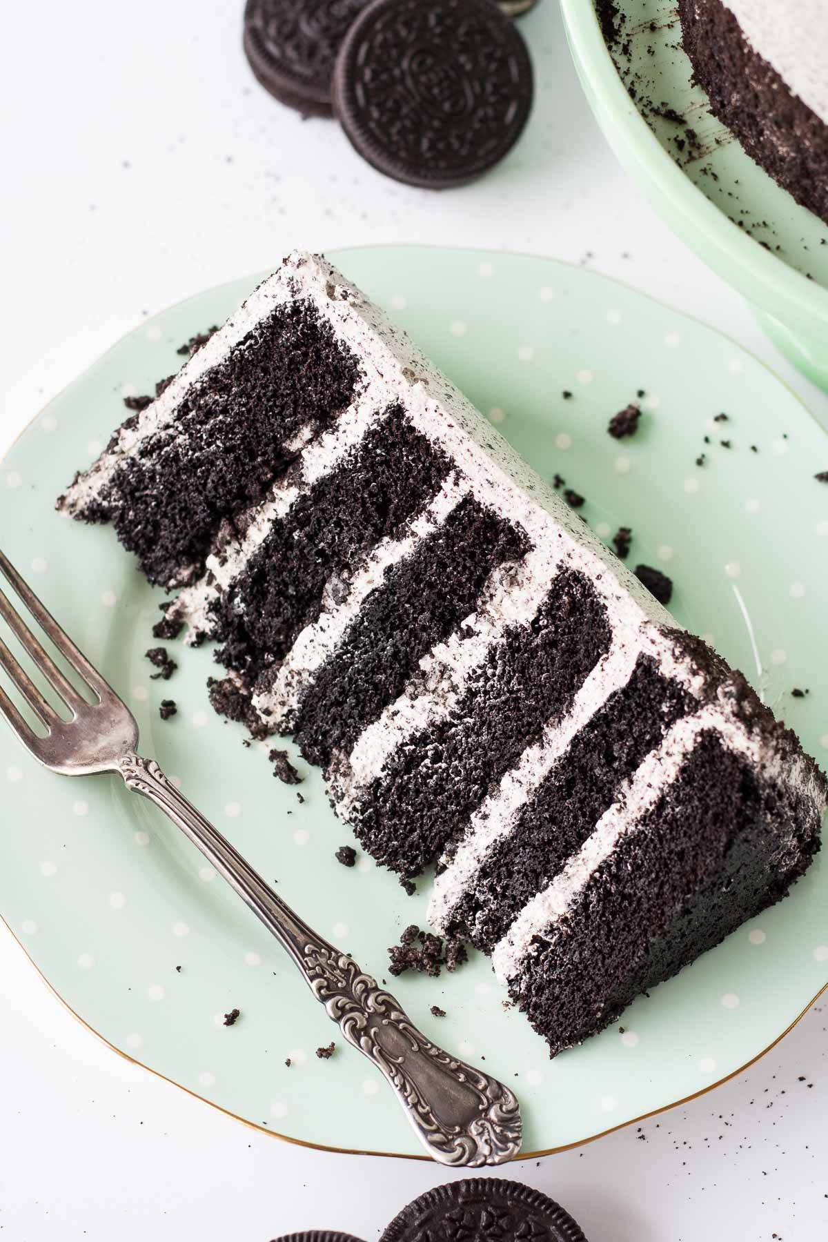 Oreo Layer Cake - Sweet Tooth Girl