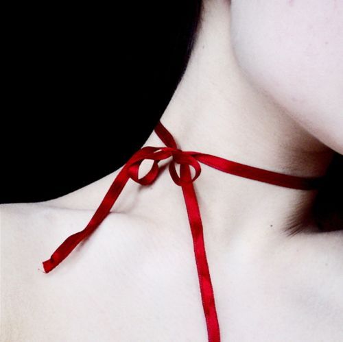 collier ras de cou signe de prostitution collier ras de cou signe de prostitution