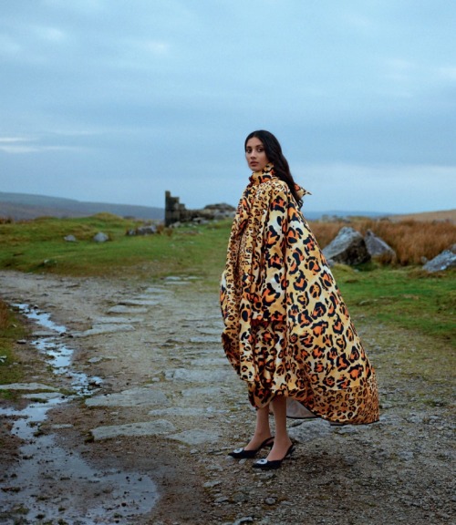 pocmodels:Chawntell Kulkarni by Ashish Shah for Vogue India -...