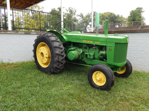 semitrckn:John Deere R diesel