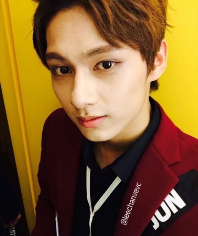 pumpkinjunhui: Junhui selca appreciation part 2... : 🐟