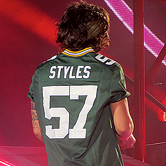 harry styles packers shirt