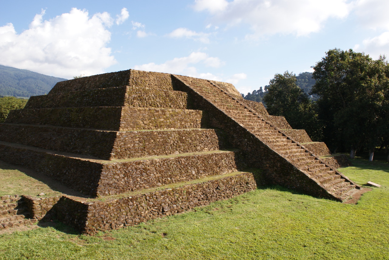 Tlatollotl — Tingambato, Michoacan. A Late Classic to...