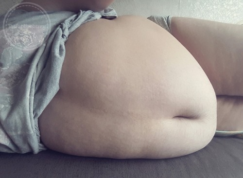 lovemlarge:thefatblueberry:Congratulation to me! I just hit...