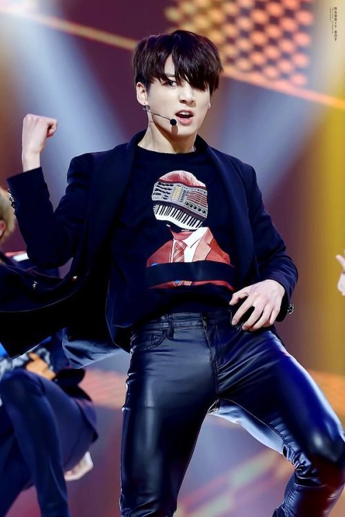 btsboyzzz:JUNGKOOK X LEATHER PANTS TO BLESS YOUR SOULcredit:...