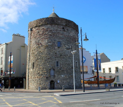 irisharchaeology:Reginald’s (Raghnall’s) tower, Waterford...