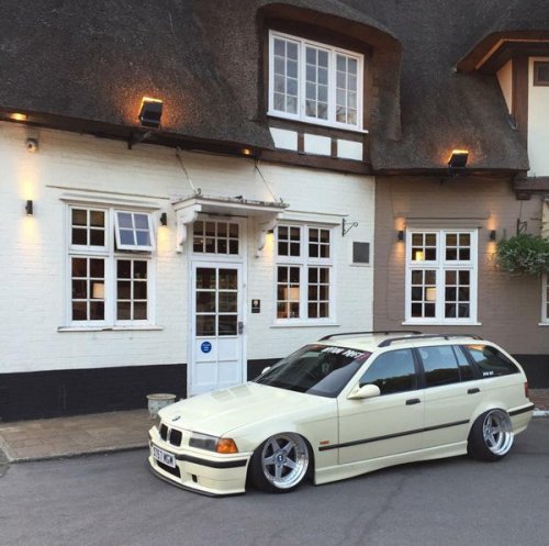 radracerblog:Bmw E36 Wagon