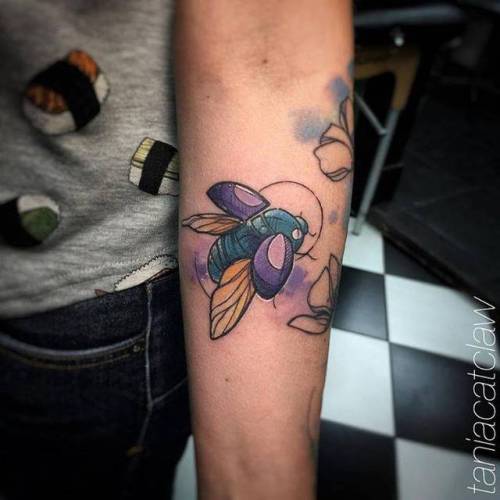 By Tania Catclaw, done at El Diablo Tattoo Club, Lisboa.... sketch work;insect;small;animal;watercolor;facebook;twitter;inner forearm;taniacatclaw;beetle