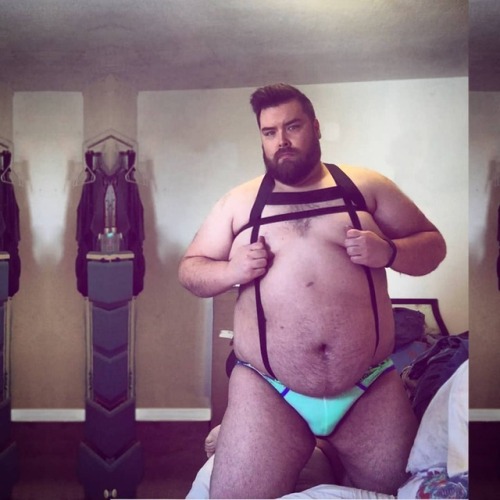 gr8bods:Super handsome bear continuing to build his impressive...