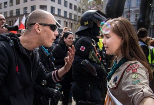 lgbt-cz:a 16 year old czech girl scout stands her ground...