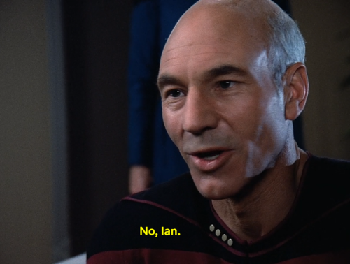 angrywarrior69:captainsblogsupplemental:Captain Picard has...