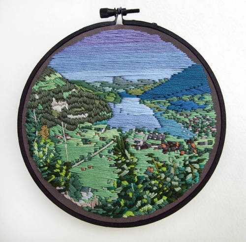 sosuperawesome:Painting and Embroidery Hoops, by Libby Williams...