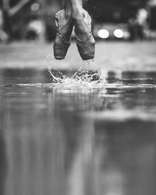 boredpanda:Breathtaking Portraits Of Ballet Dancers...