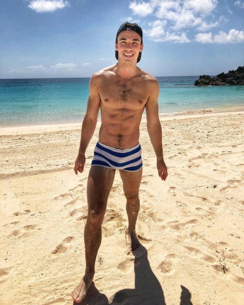 timeforkali:actor/model Sam Leicht in Bermuda