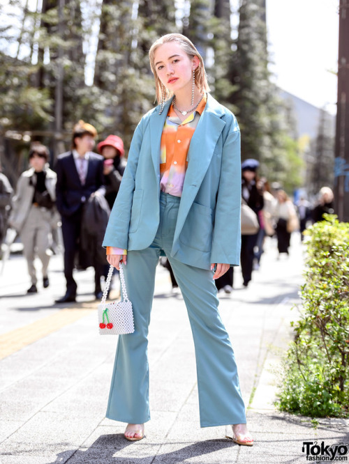 tokyo-fashion:18-year-old Japanese fashion student Ashley...