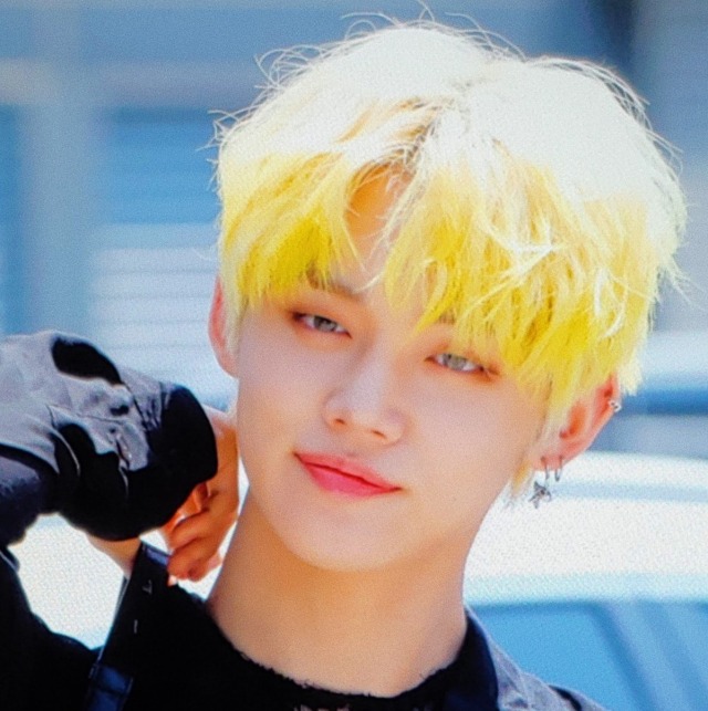 yeonjun yellow hair | Tumblr