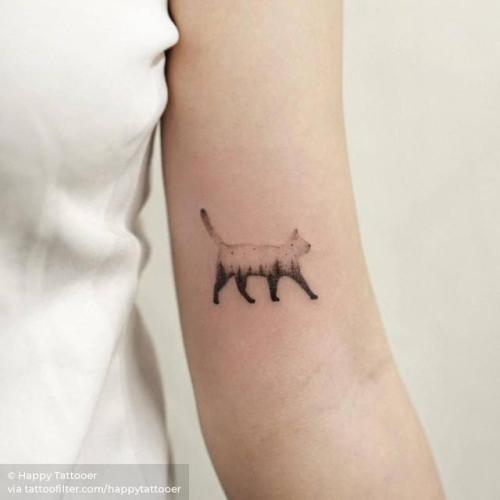 By Happy Tattooer, done in Seoul. http://ttoo.co/p/234266 small;pet;feline;inner arm;animal;tiny;ifttt;little;happytattooer;cat;illustrative