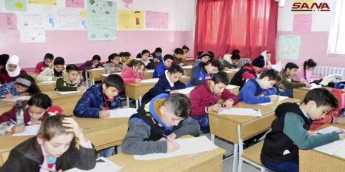 بالصور .. وزارة التربية في سورية بدء الامتحانات النصفية للعام...