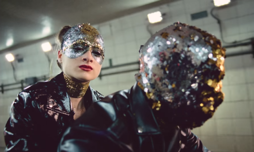 absencesrepetees:vox lux (brady corbet, 2018)