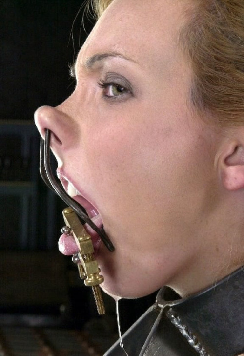 Gym throat piercing vintage