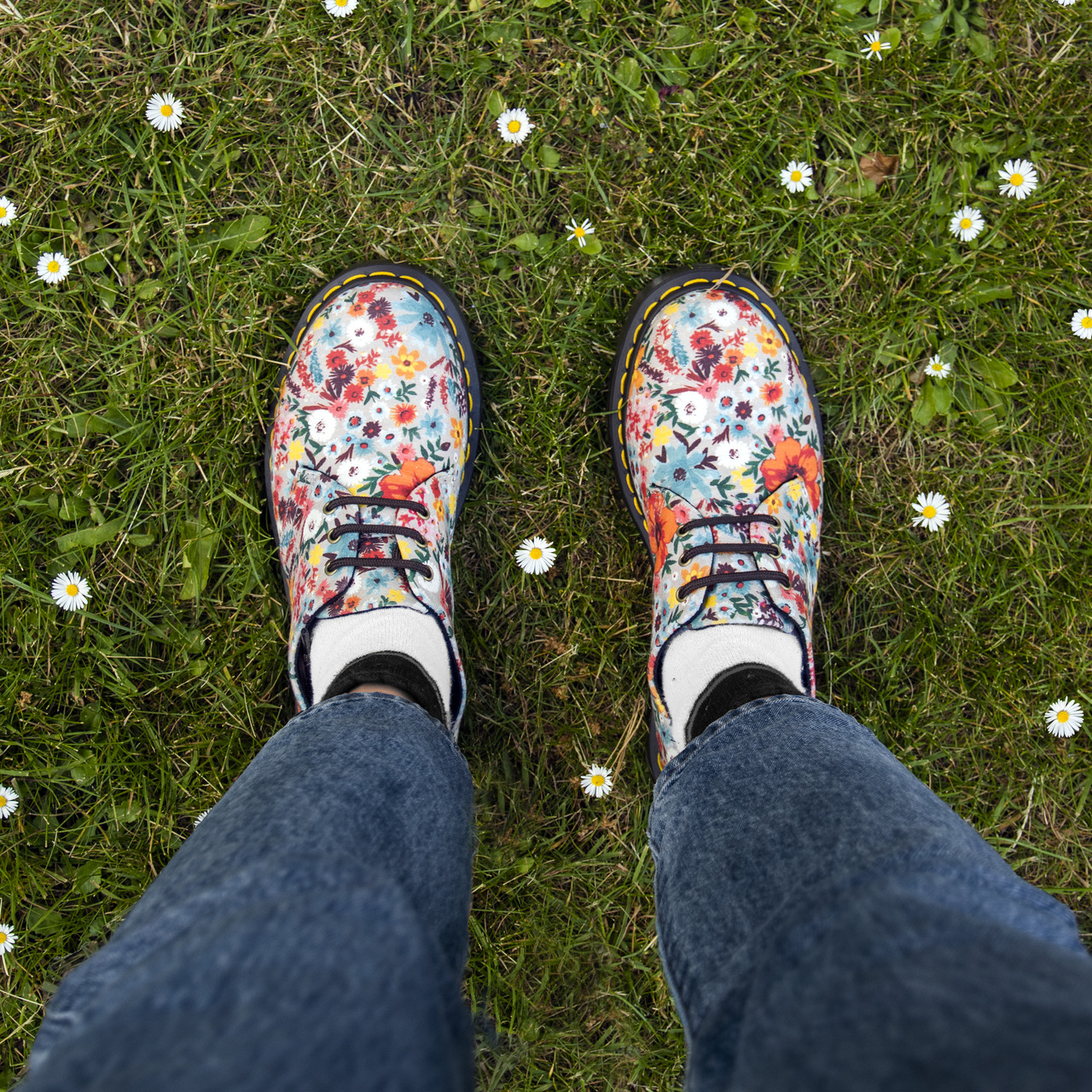 dr martens 1461 floral