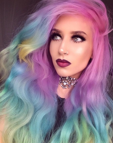 Rainbow Hair Colour, color-head: Amy