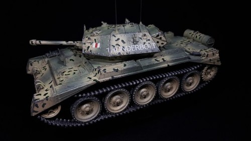 Italeri 1/35 scale World of Tanks Crusader III