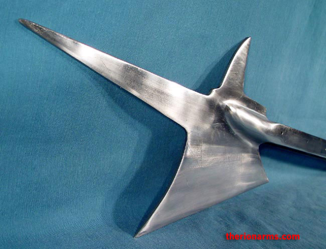 lining halberd 3