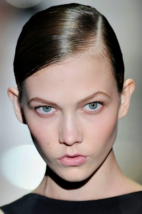 busy-lights:Beauty @ Gucci spring 2010 RTW