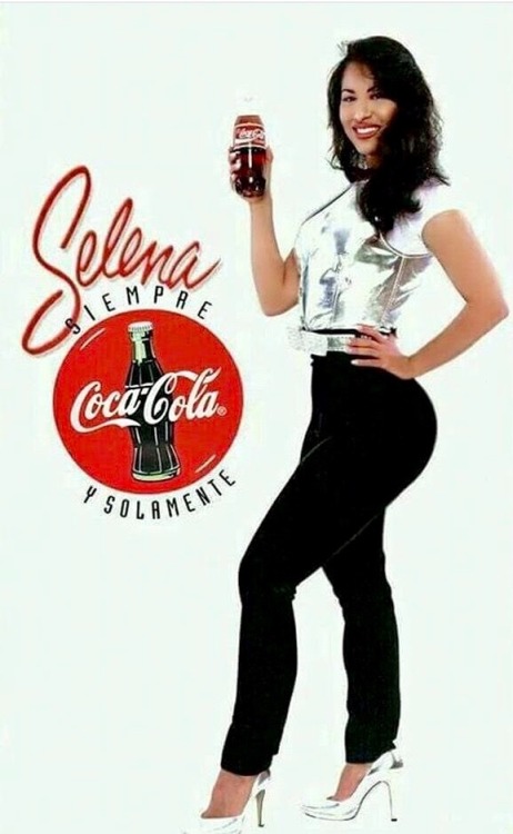 selena quintanilla selena cocacola vintage Hispanic latina mexican mexicana chicana poc gorgeous inspo iconic 1990s 90s 90s women beautiful selena q selena y los dinos selena4ever photoshoot