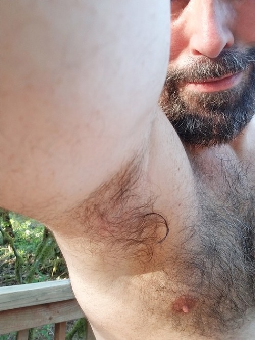 furnatic:Love sweaty, ripe pits.  And love my scent.  Go...