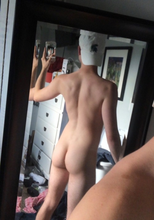 narcassism:pre-workout nudes for you guys