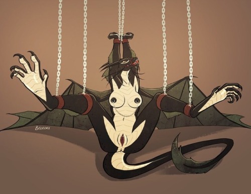 sluttydragonporn:I love it when woman want to be chained and...