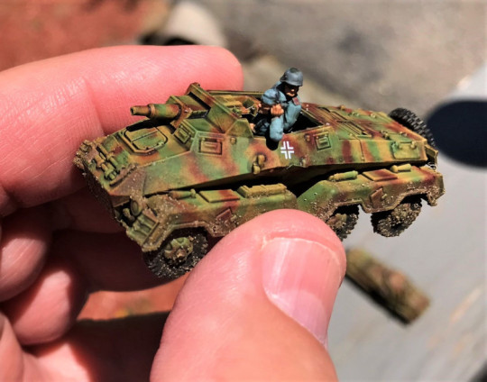 6 SdKfz 233 complete on deck