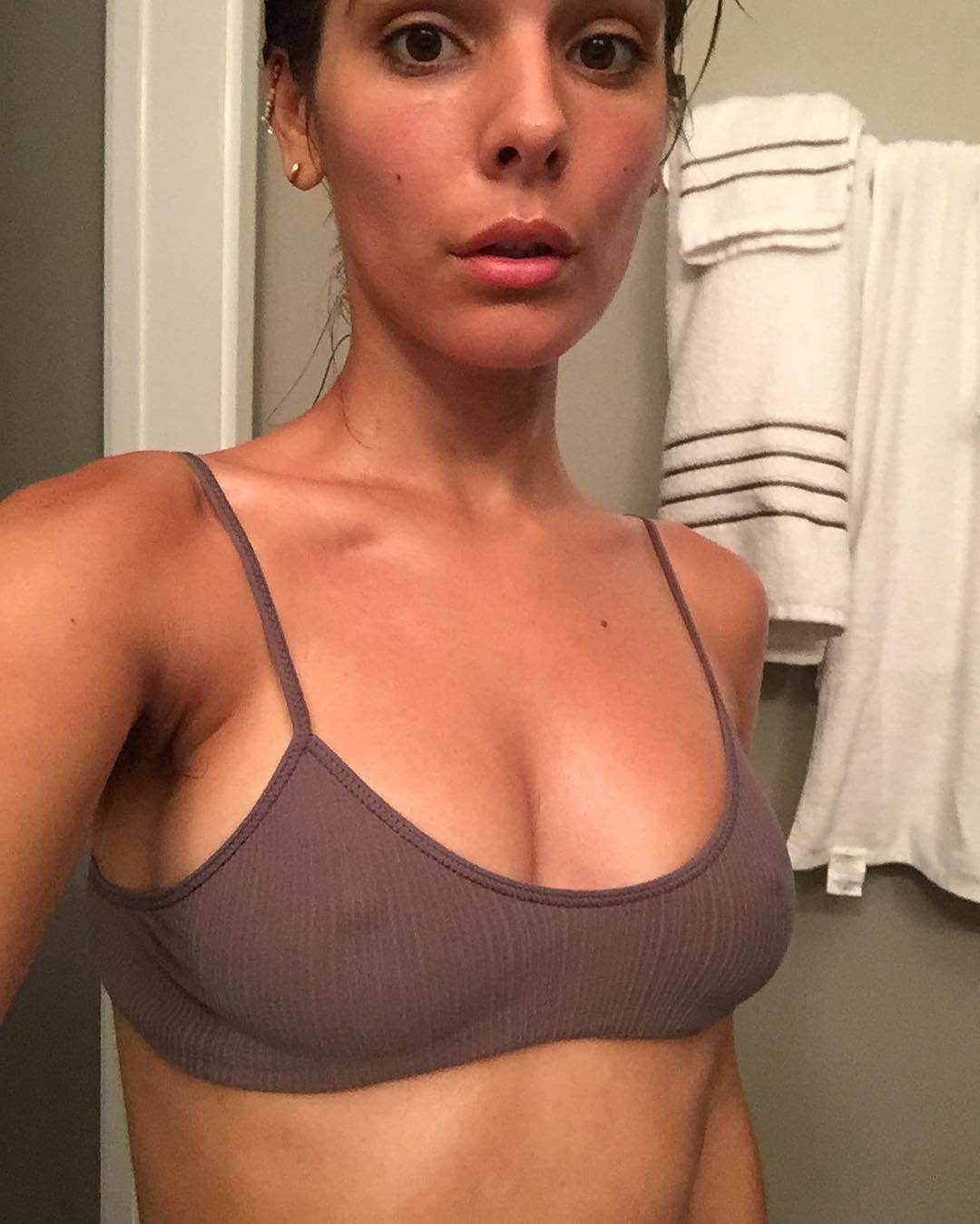 lesbian girls suck