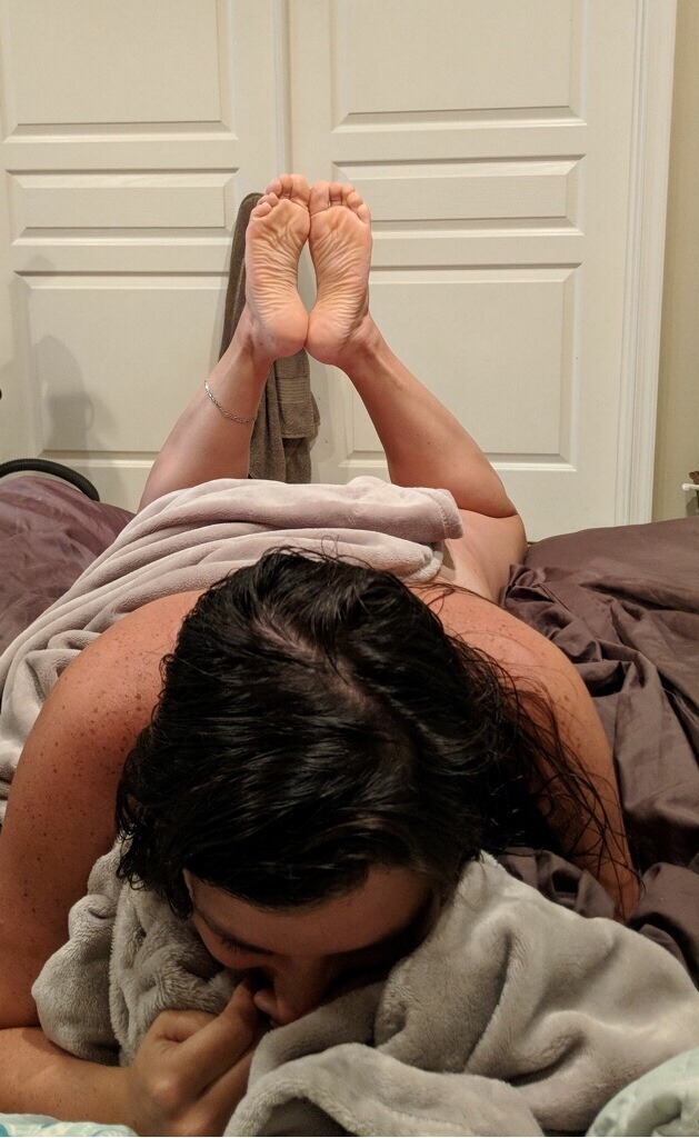 Feet porn wife Wife Tubes