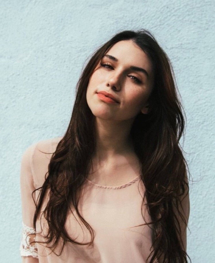 Next photo of Grace Fulton