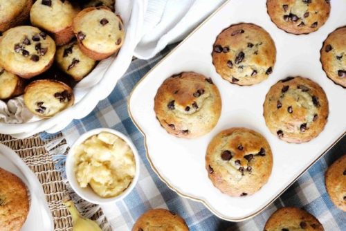 fullcravings:Banana Chocolate Chip Muffins